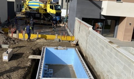 Construction d'une piscine maçonnée sur mesure 4.50mx2.25m à Echirolles