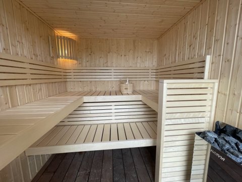 Installation d'un sauna 4-5 personnes à Sassenage en extérieur