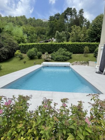 Rénovation d’une piscine et d'une terrasse à Corenc