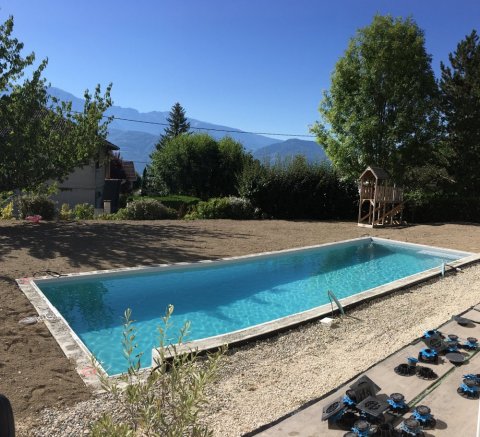 Construction piscine 10m x 4m à Saint Ismier près de Grenoble