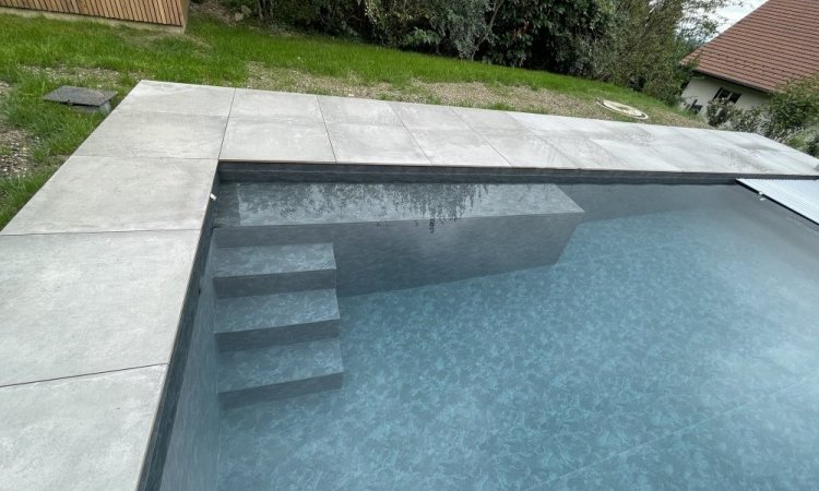 Construction d'une piscine maçonnée sur mesure à Saint Martin d'Uriage