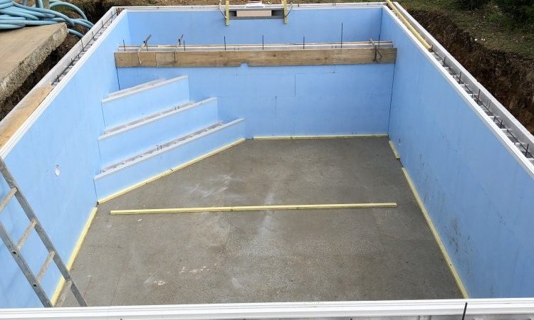 Construction d'une piscine miroir 6m x 3.50m à Moirans