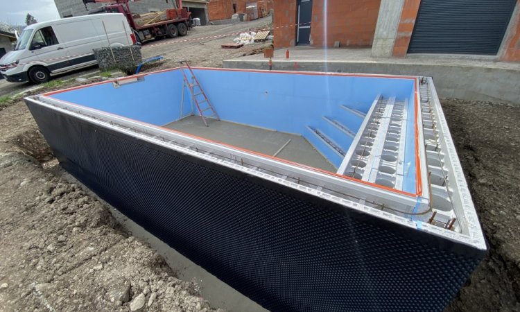 Construction d'une piscine maçonnée sur mesure 6mx3.50m à Bernin