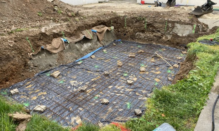 Construction d'une piscine maçonnée sur mesure 6m x 3.25m à Moirans