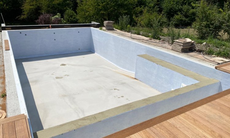 Rénovation d’une piscine 10m x 5m à Saint Ismier