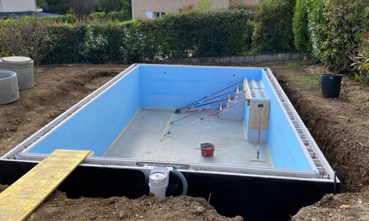 Construction d'une piscine 7m x 4m à Saint Ismier dans le Grésivaudan