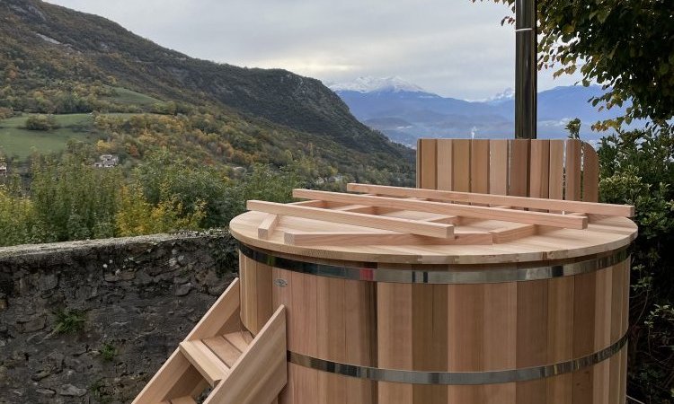 LIVRAISON ET INSTALLATION D'UN BAIN NORDIQUE 5 PLACES À SAINT MARTIN LE VINOUX