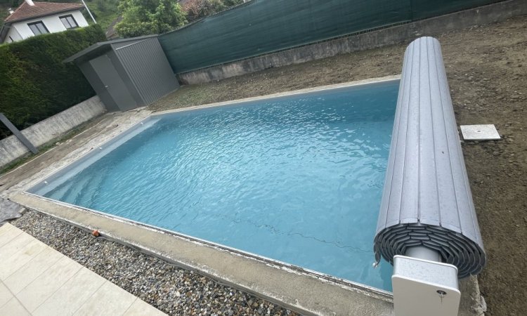 Piscine 7m x 3.50m à Murianette