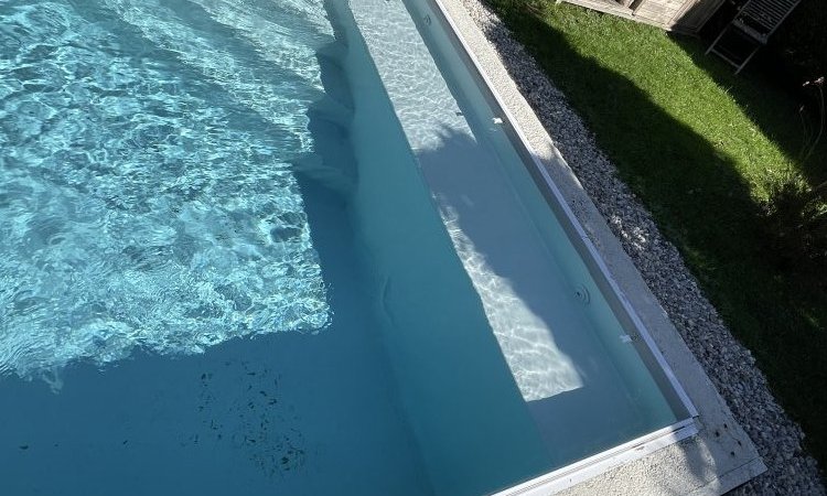 Piscine 6m x 3.25m au Versoud